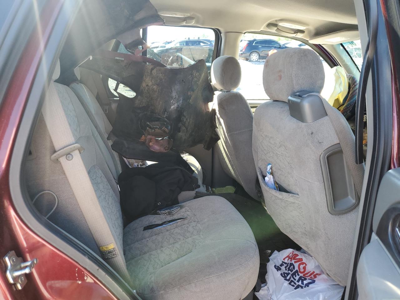 2004 GMC Envoy VIN: 1GKDS13S842297483 Lot: 53072175