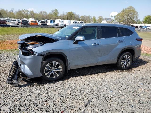 TOYOTA HIGHLANDER 2024