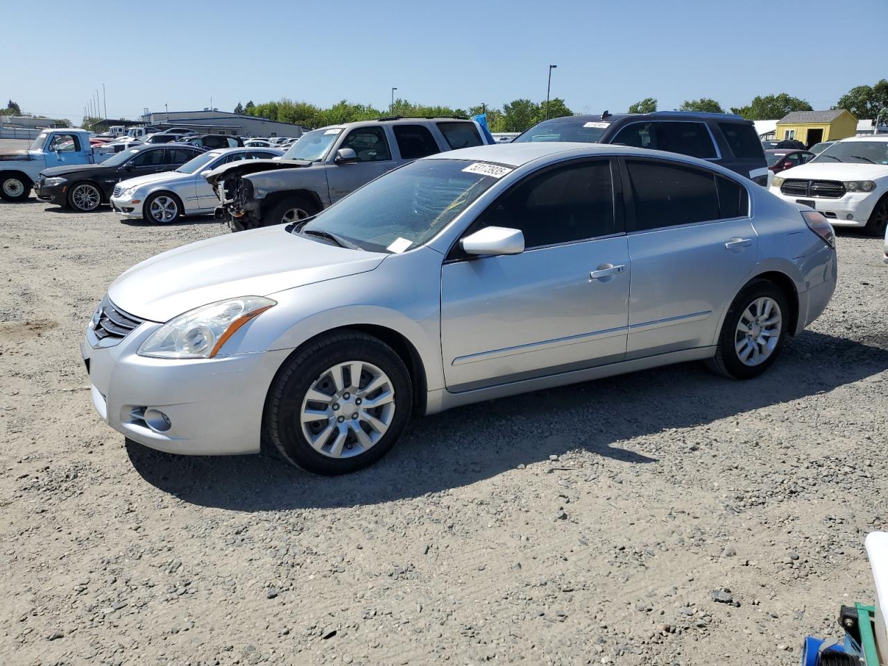 2011 Nissan Altima Base na sprzedaż w Sacramento, CA - Minor Dent/Scratches