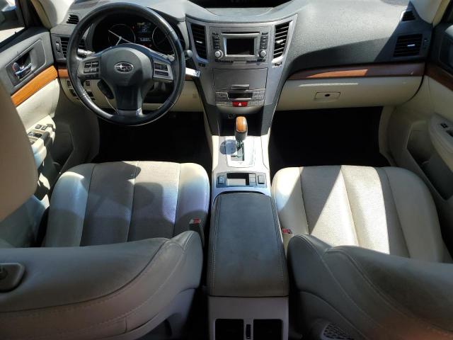  SUBARU OUTBACK 2013 Белы