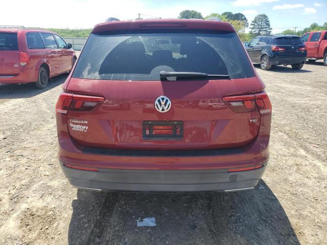  VOLKSWAGEN TIGUAN 2018 Czerwony