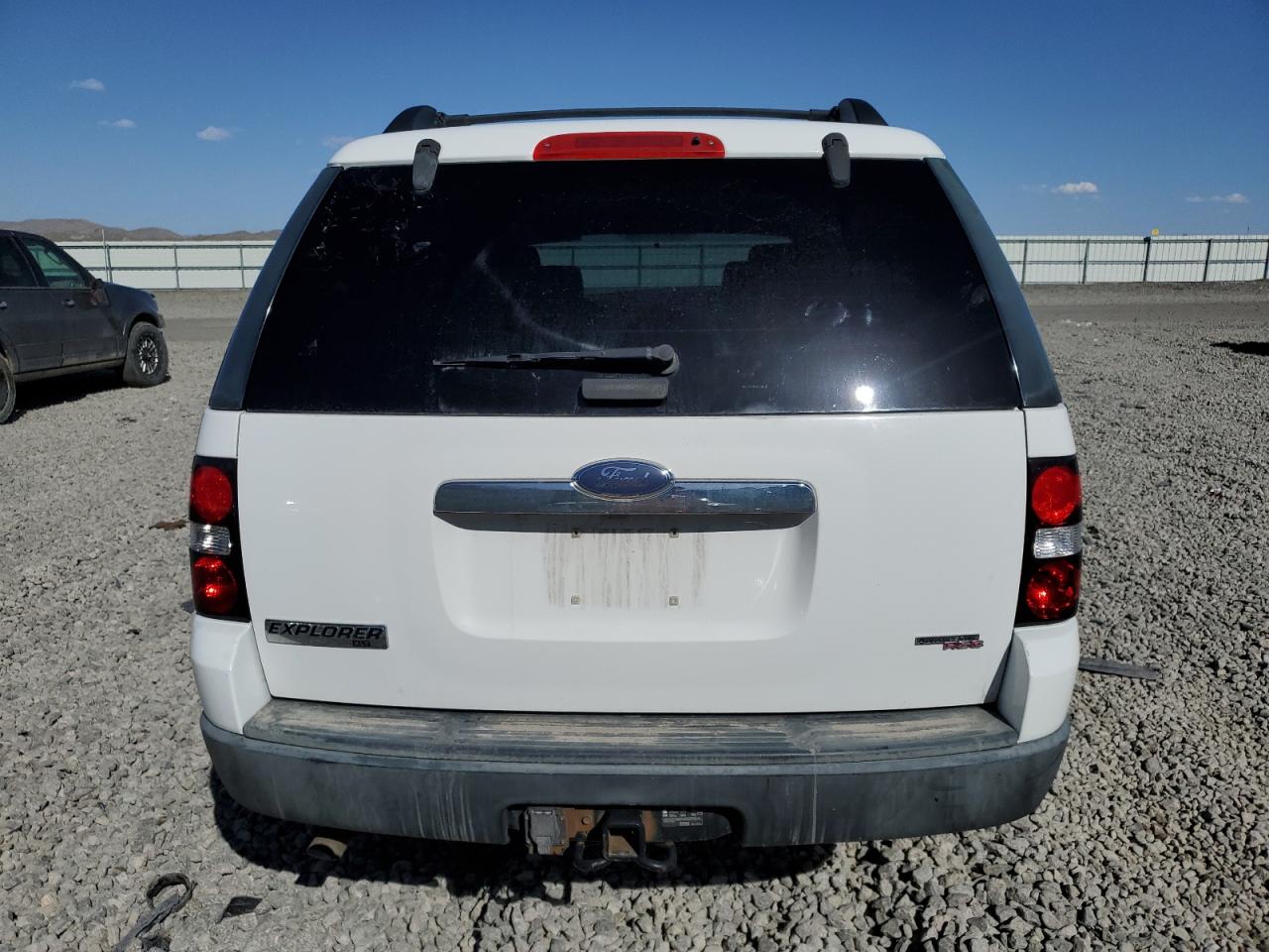 2007 Ford Explorer Xlt VIN: 1FMEU73E57UB03990 Lot: 53495965