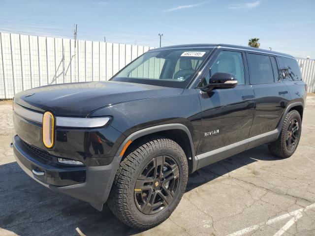 2024 Rivian R1S Adventure