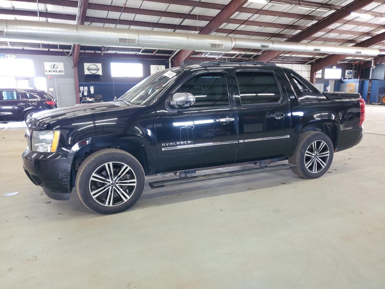 2012 Chevrolet Avalanche Ltz للبيع في East Granby، CT - Mechanical