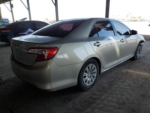  TOYOTA CAMRY 2013 Srebrny