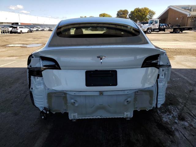  TESLA MODEL 3 2023 Biały
