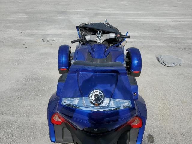 2012 CAN-AM SPYDER ROADSTER RT