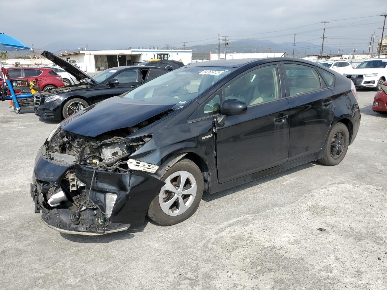 2014 Toyota Prius zu verkaufen in Sun Valley, CA - Frame Damage