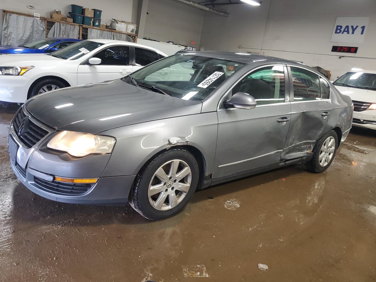 2008 Volkswagen Passat Turbo de vânzare în Elgin, IL - Side