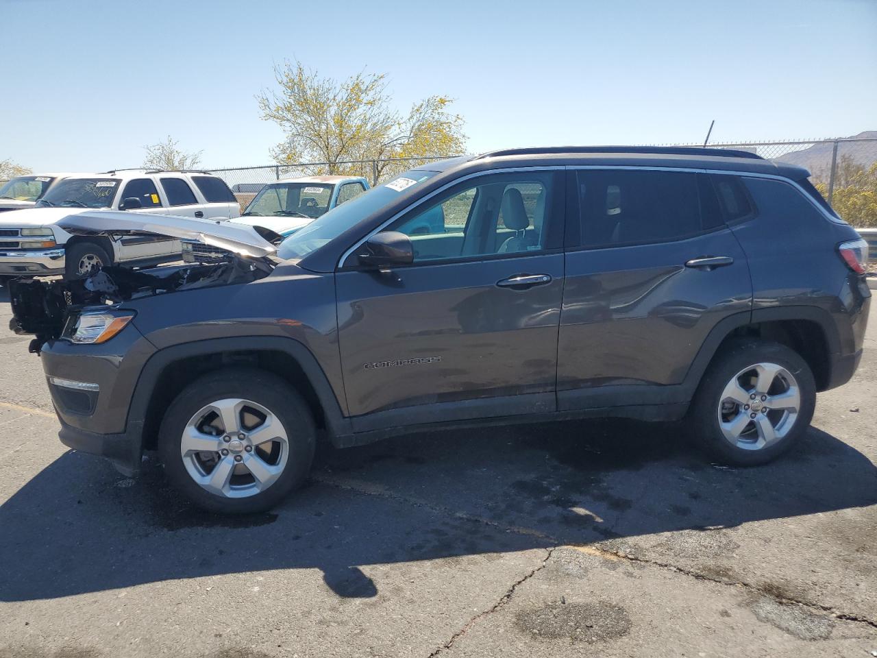 2017 Jeep Compass Latitude на продаже в North Las Vegas, NV - Front End