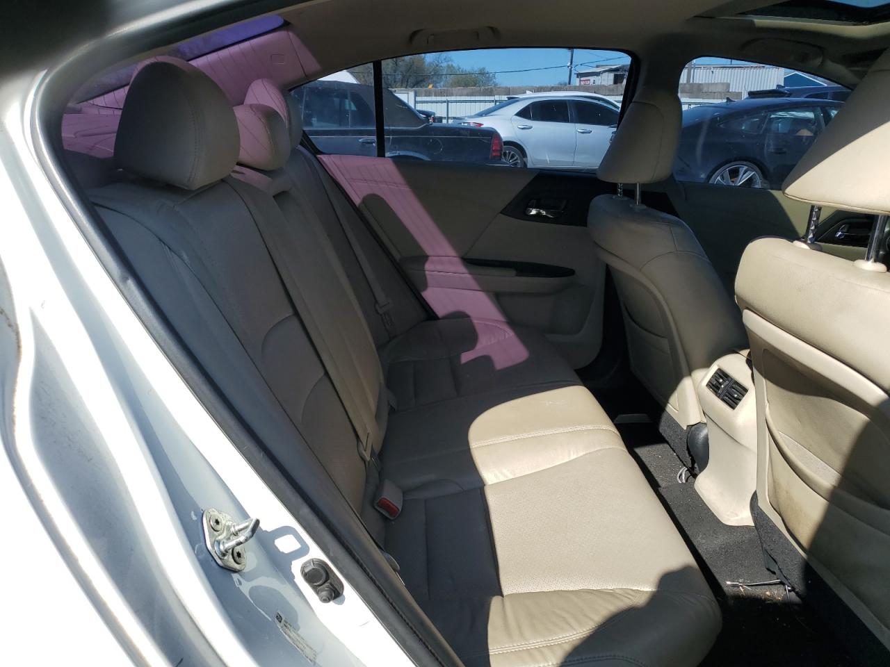 2013 Honda Accord Exl VIN: 1HGCR2F82DA197752 Lot: 53608885