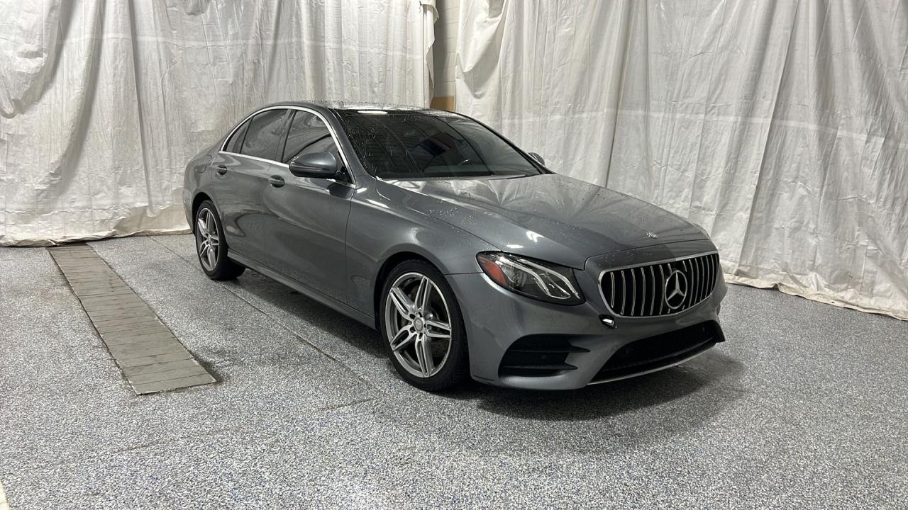 2017 Mercedes-Benz E 300 4Matic на продаже в Elgin, IL - Minor Dent/Scratches