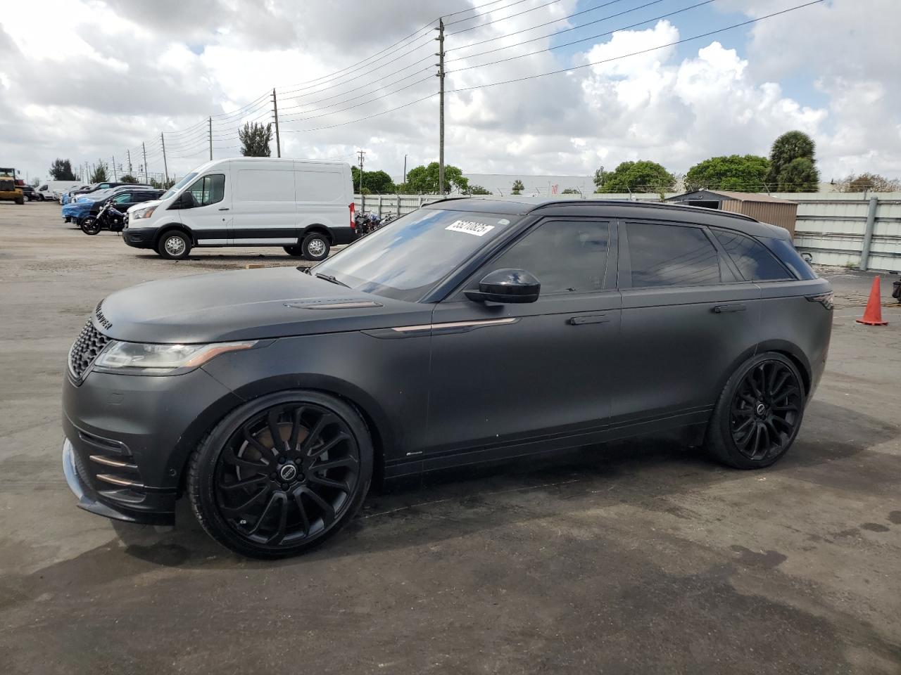 2018 Land Rover Range Rover Velar R-Dynamic Se for Sale in Miami, FL - Mechanical