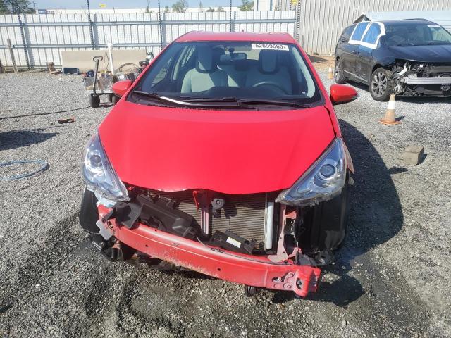  TOYOTA PRIUS 2015 Красный