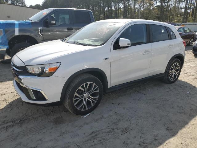  MITSUBISHI OUTLANDER 2019 White