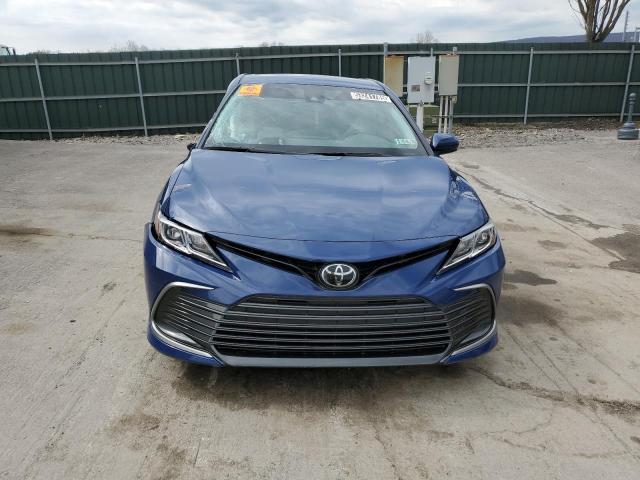  TOYOTA CAMRY 2023 Синий
