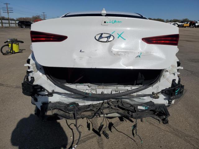  HYUNDAI ELANTRA 2020 Белый