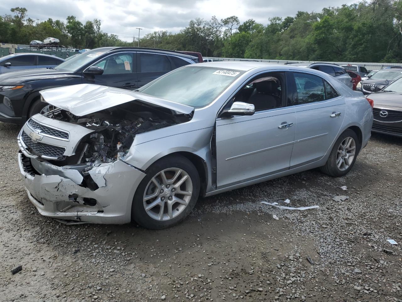 2013 Chevrolet Malibu 1Lt للبيع في Riverview، FL - Front End