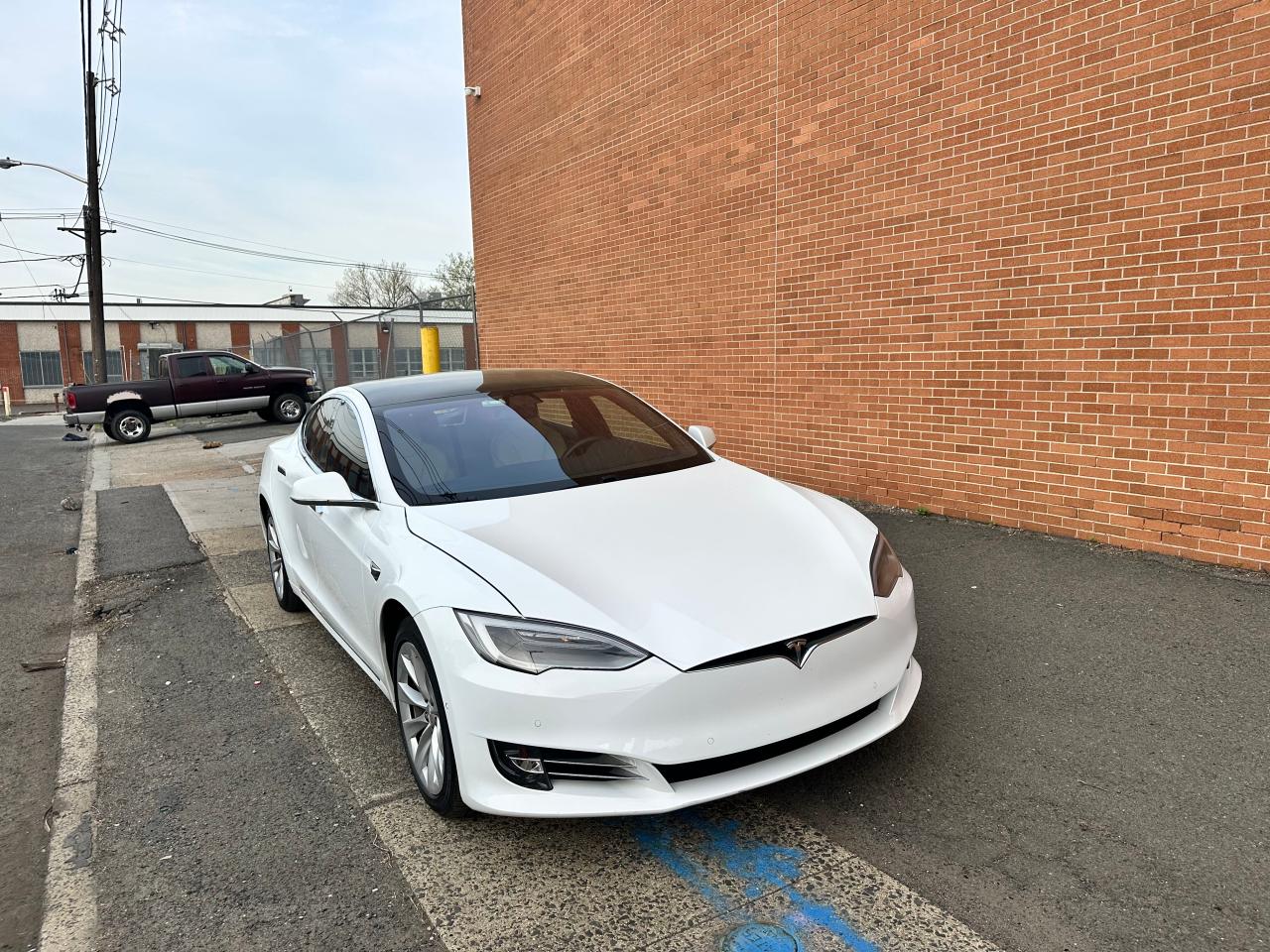 Hillsborough, NJ에서 판매 중인 2019 Tesla Model S - Normal Wear