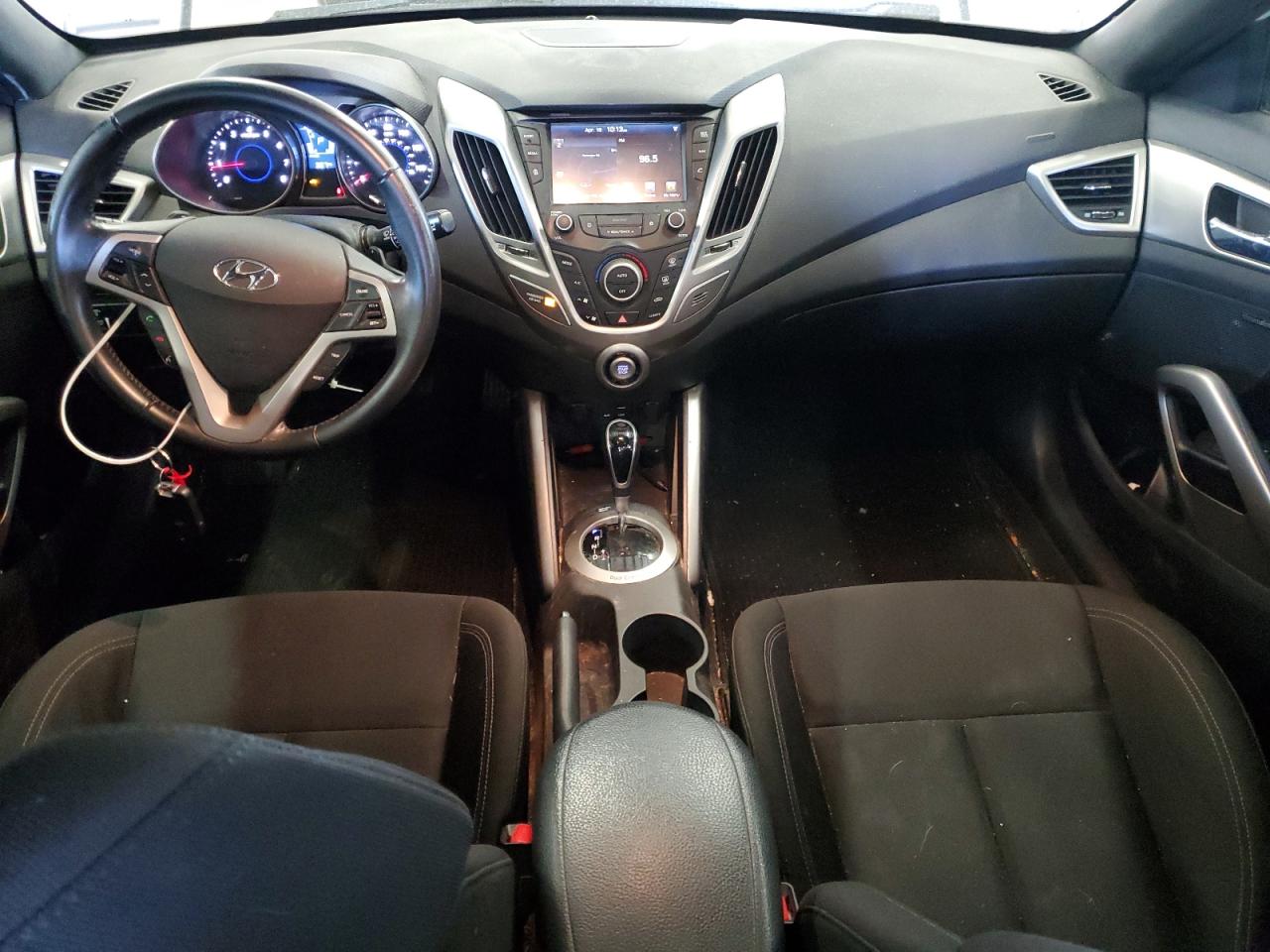 2017 Hyundai Veloster VIN: KMHTC6AD2HU324026 Lot: 53524955