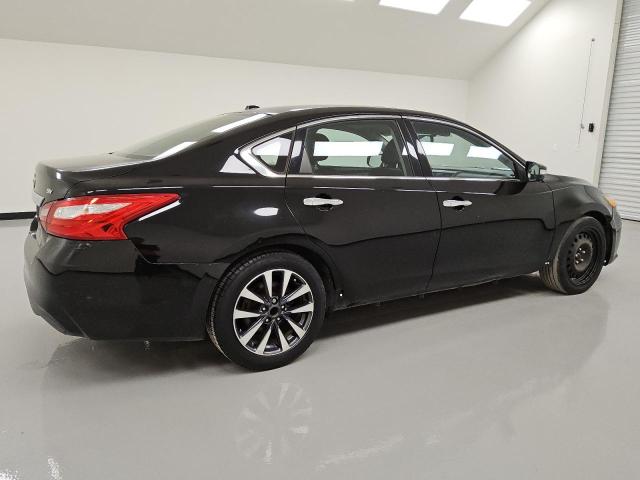  NISSAN ALTIMA 2016 Черный