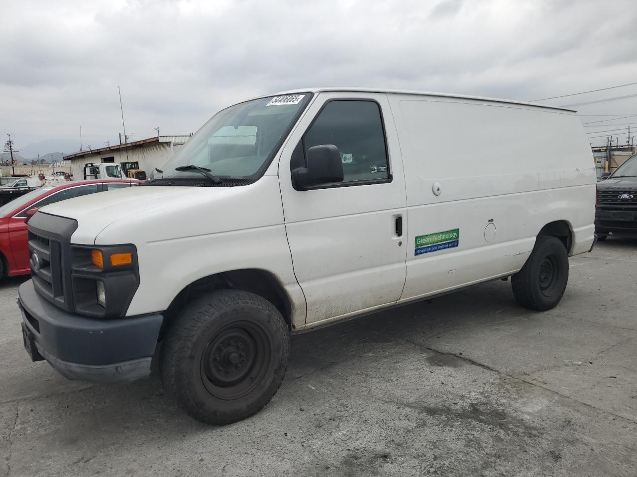 2010 Ford Econoline E250 Van იყიდება Sun Valley-ში, CA - Side