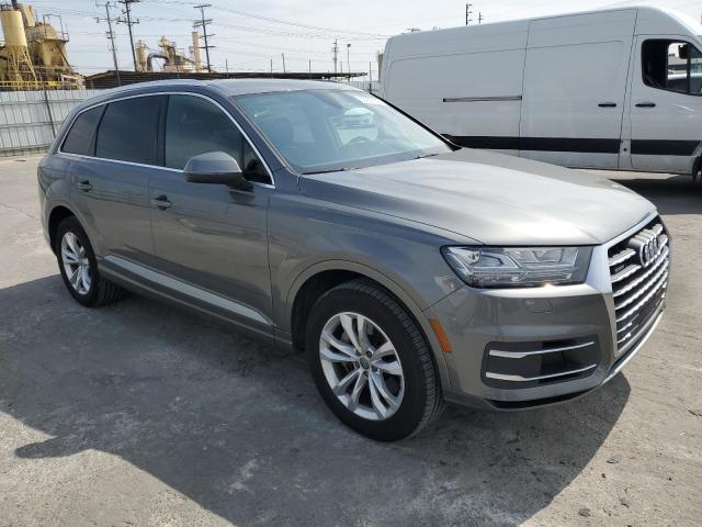  AUDI Q7 2017 Серый