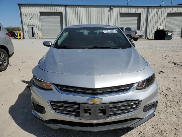CHEVROLET MALIBU 2018 Srebrny