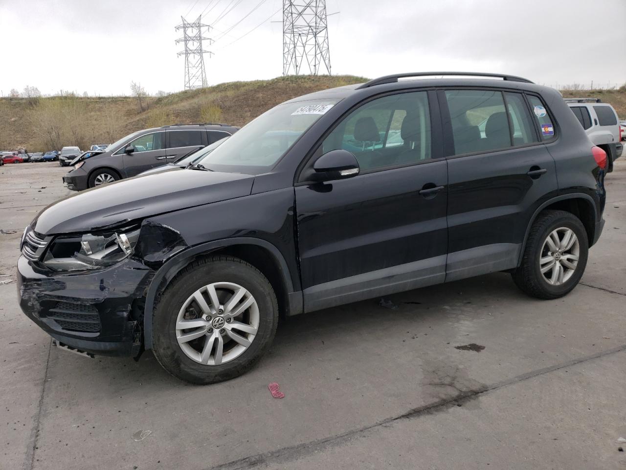 2017 Volkswagen Tiguan S იყიდება Littleton-ში, CO - Front End