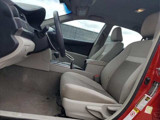  TOYOTA CAMRY 2014 Czerwony