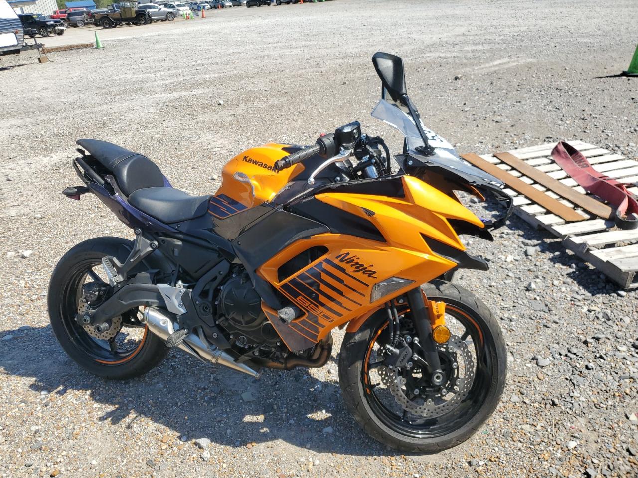 2025 Kawasaki Ex650 P продається в Florence, MS - Front End