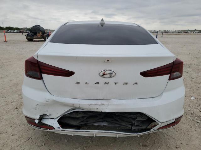  HYUNDAI ELANTRA 2020 Белы