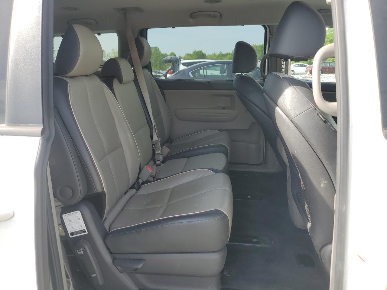 2017 Kia Sedona Lx VIN: KNDMB5C16H6335639 Lot: 54241105