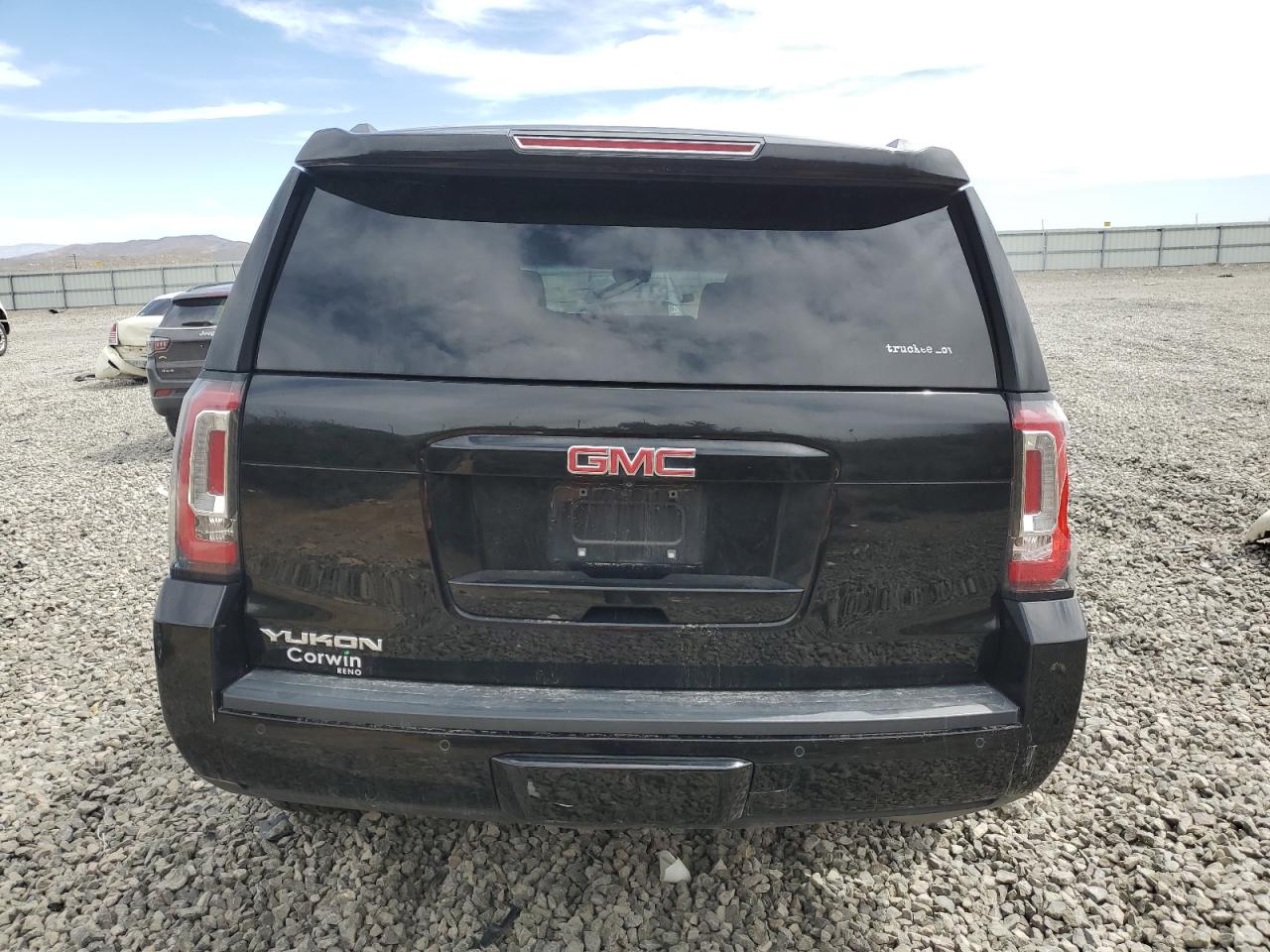 2017 GMC Yukon Slt VIN: 1GKS2BKC8HR381646 Lot: 52785385