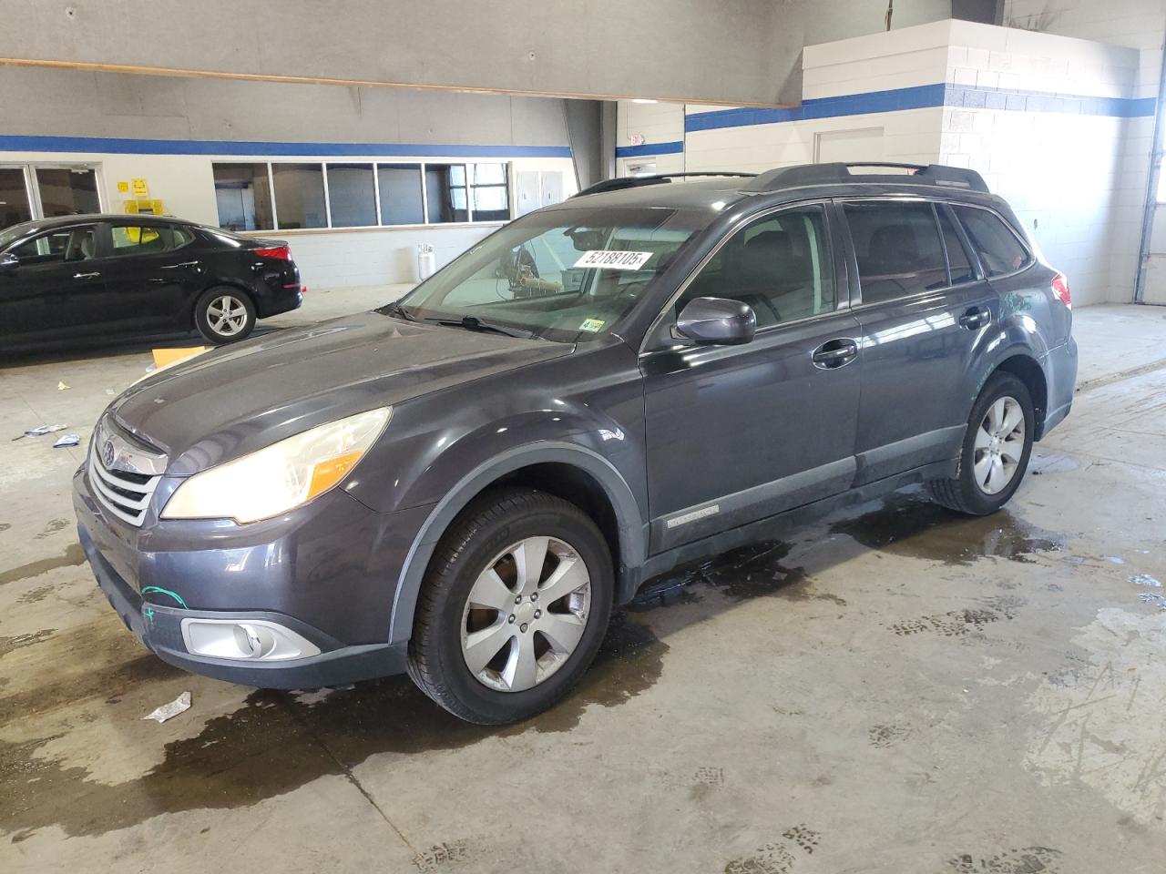 2011 Subaru Outback 2.5I Premium продається в Sandston, VA - Rear End
