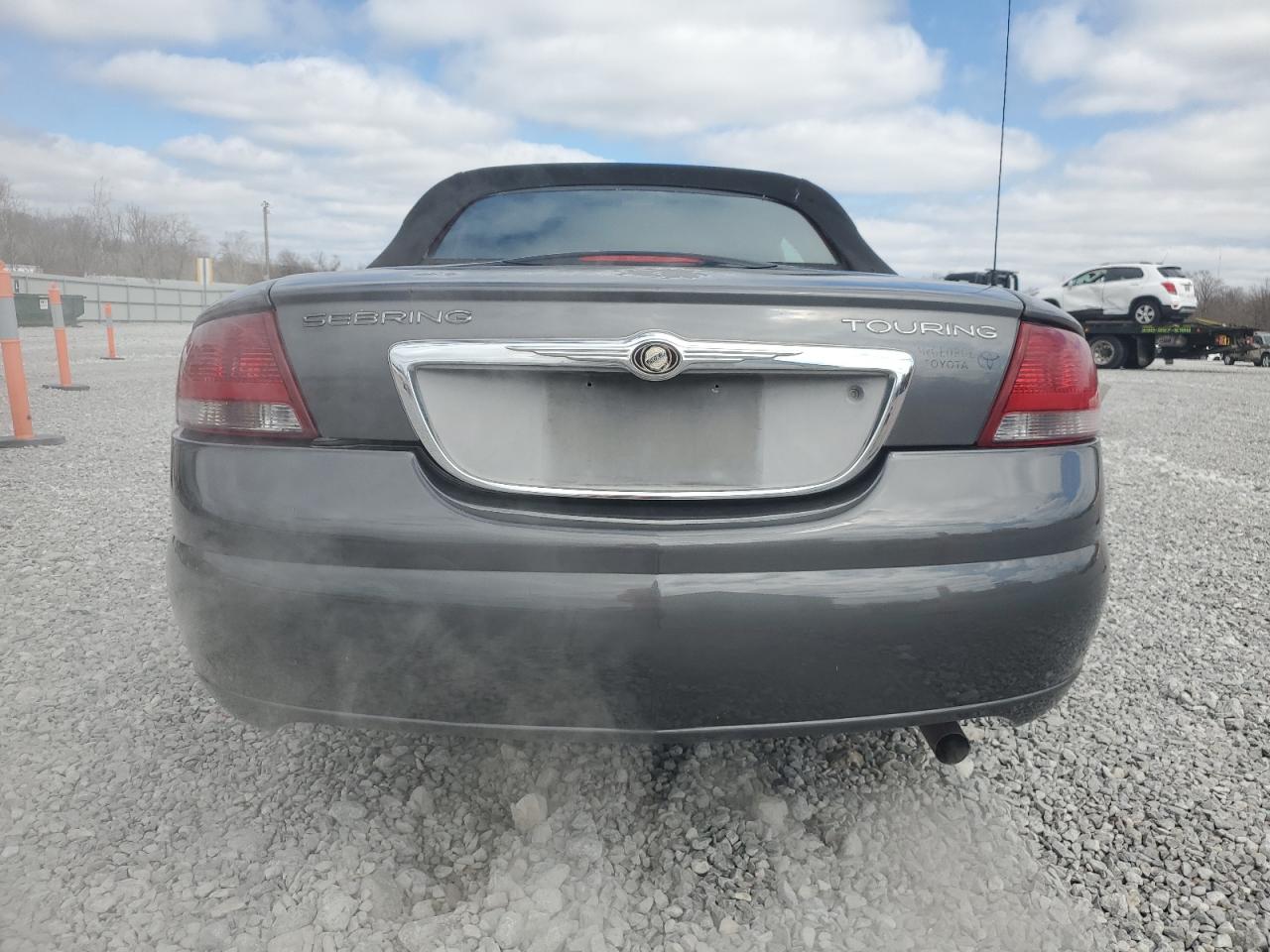 2005 Chrysler Sebring Touring VIN: 1C3EL55R45N639580 Lot: 51017255