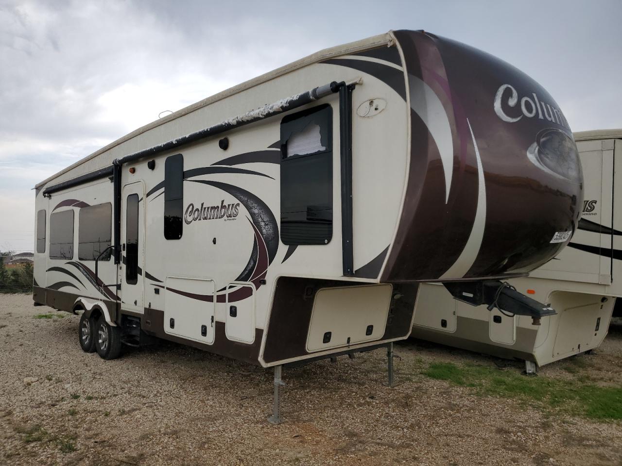 2013 Palomino Columbus for Sale in San Antonio, TX - Hail