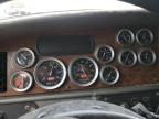 2007 Peterbilt 387 Semi Truck na sprzedaż w Columbia, MO - All Over