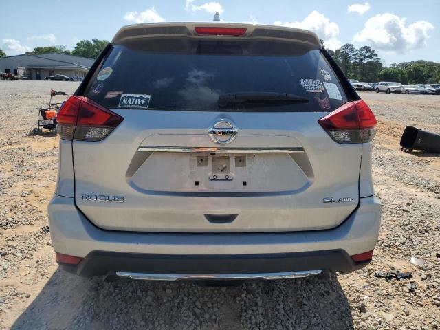  NISSAN ROGUE 2017 Серебристый
