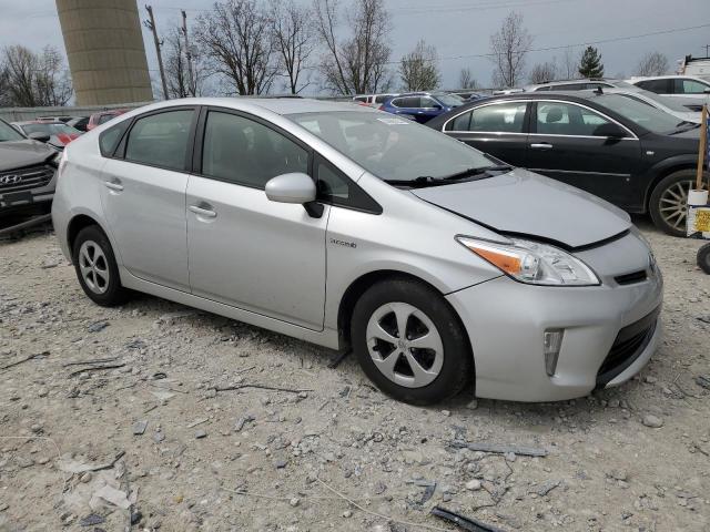  TOYOTA PRIUS 2013 Srebrny