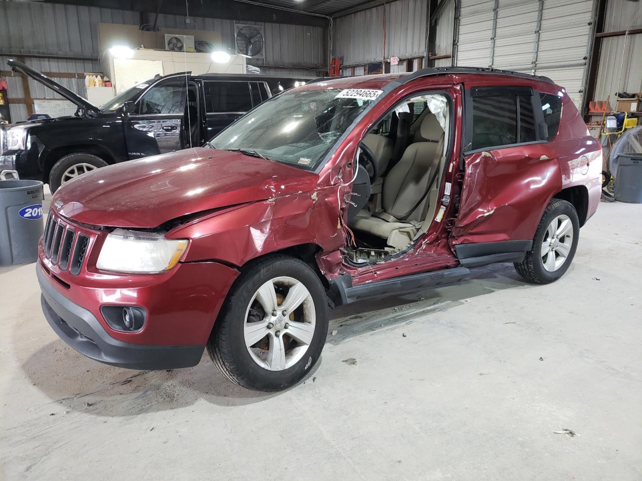2012 Jeep Compass Latitude იყიდება Rogersville-ში, MO - Side