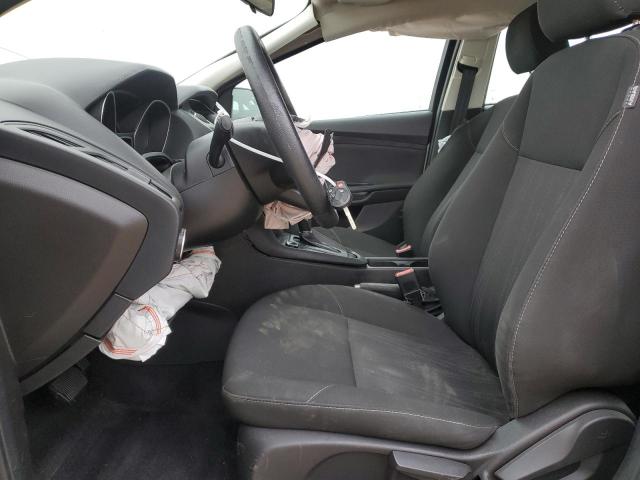  FORD FOCUS 2017 Золотий