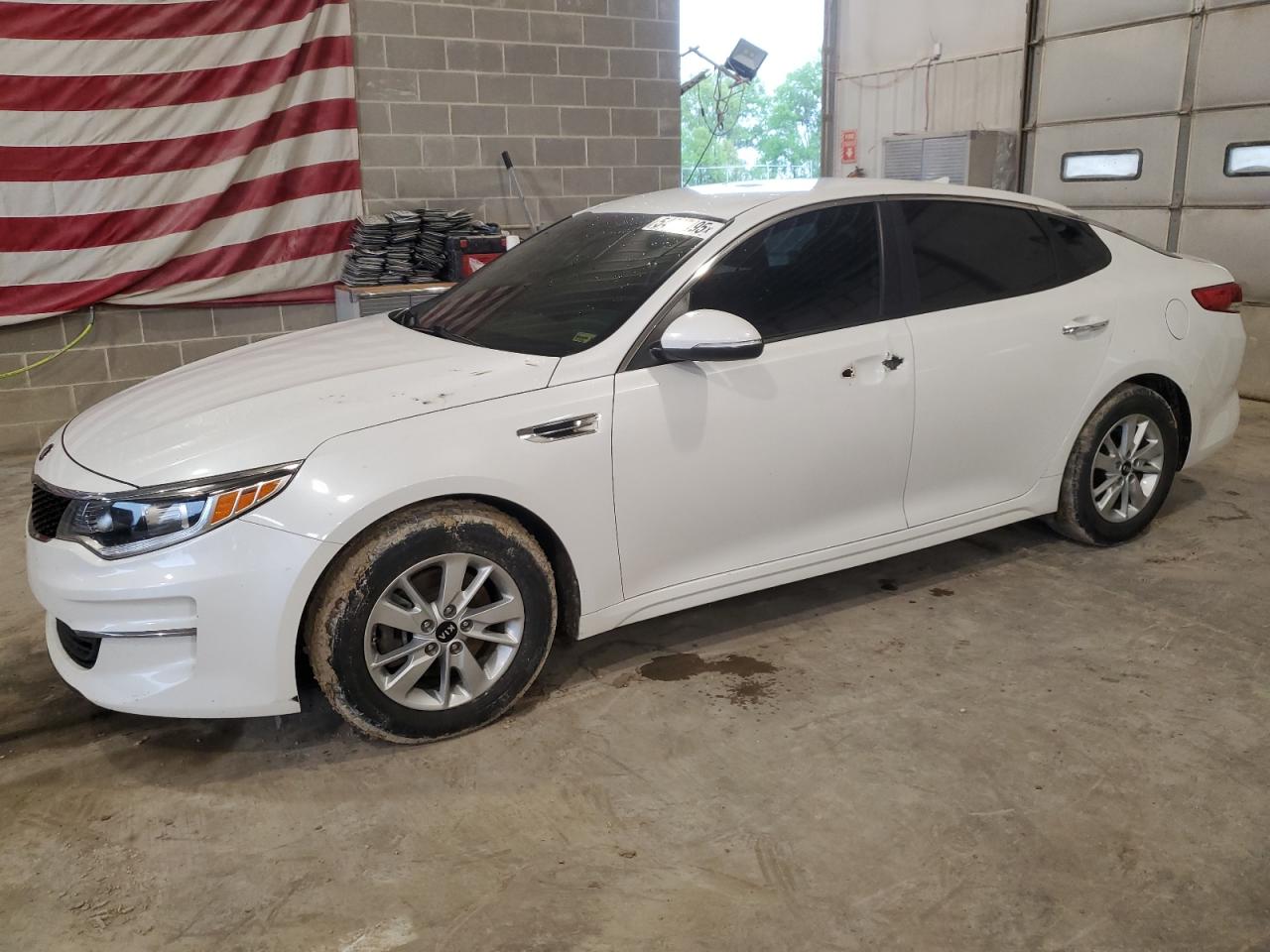 2016 Kia Optima Lx zu verkaufen in Columbia, MO - Side