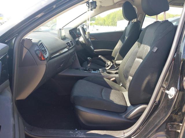 2015 MAZDA 3 SE NAV D