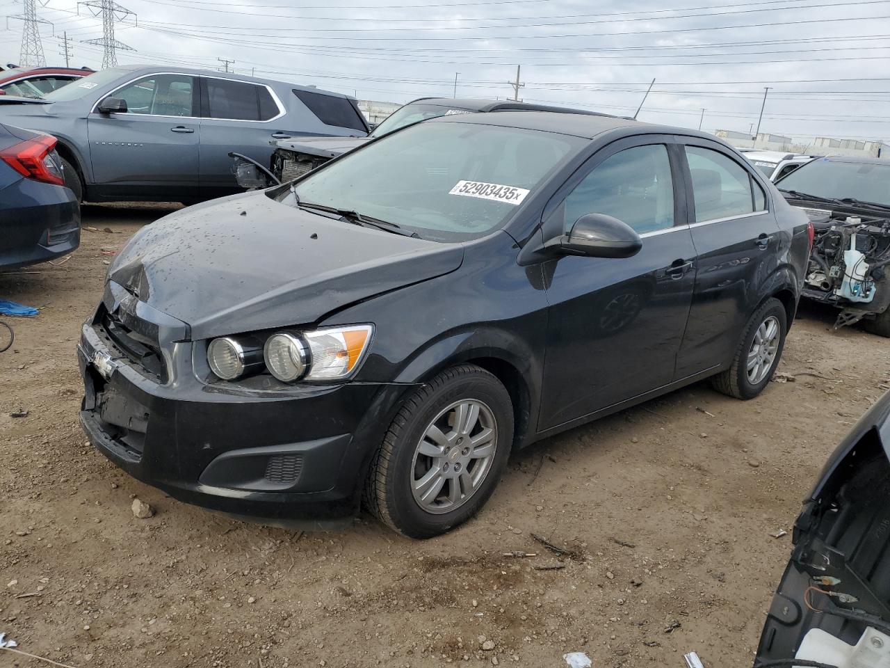 2016 Chevrolet Sonic Lt na sprzedaż w Elgin, IL - Front End