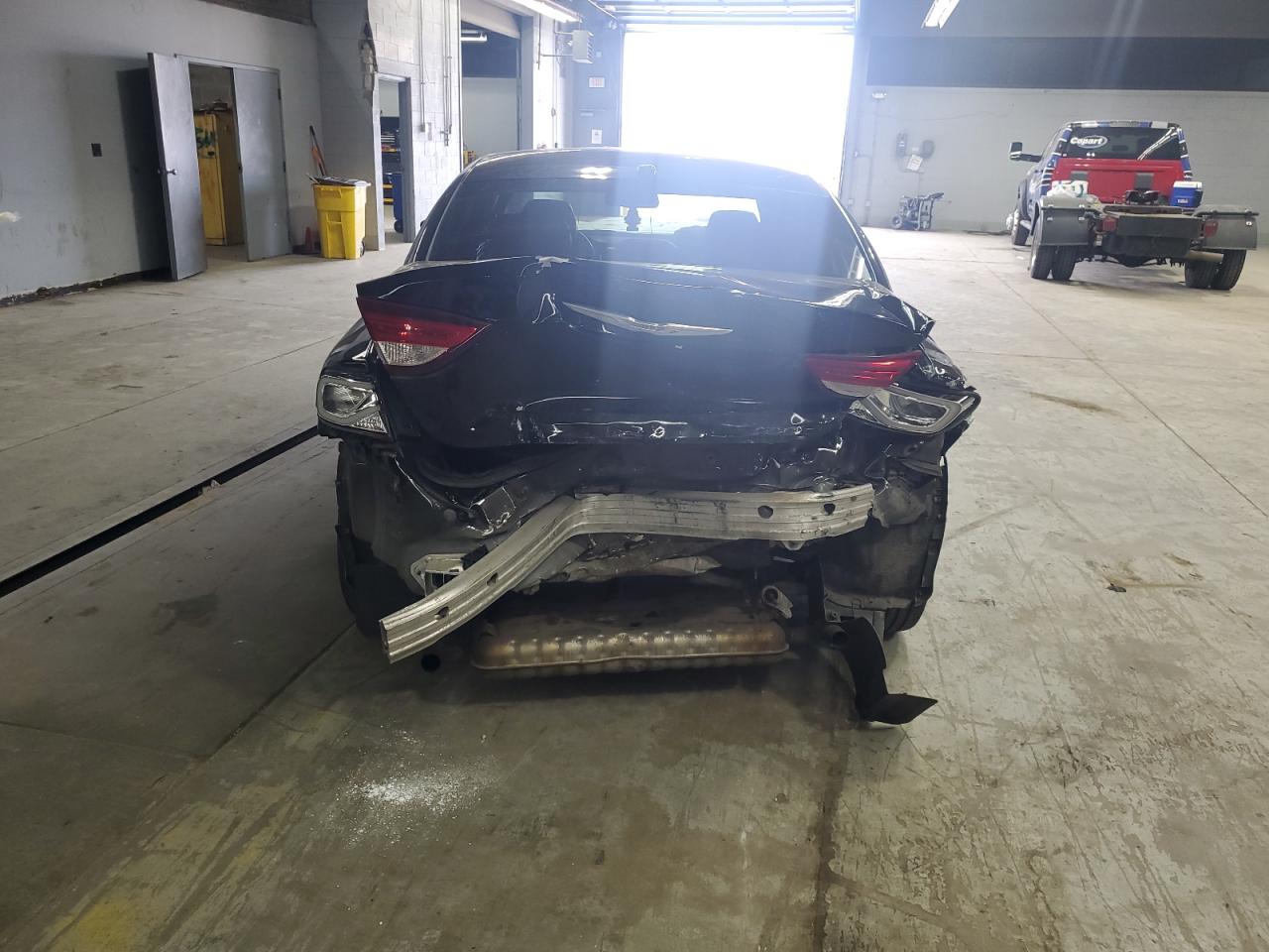 2015 Chrysler 200 S VIN: 1C3CCCBB5FN688680 Lot: 55221955