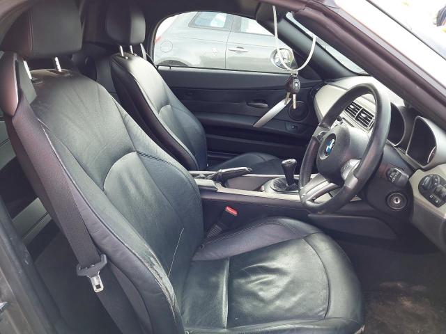 2005 BMW Z4 SE ROAD