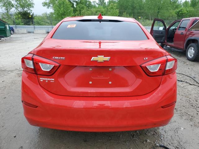  CHEVROLET CRUZE 2018 Червоний