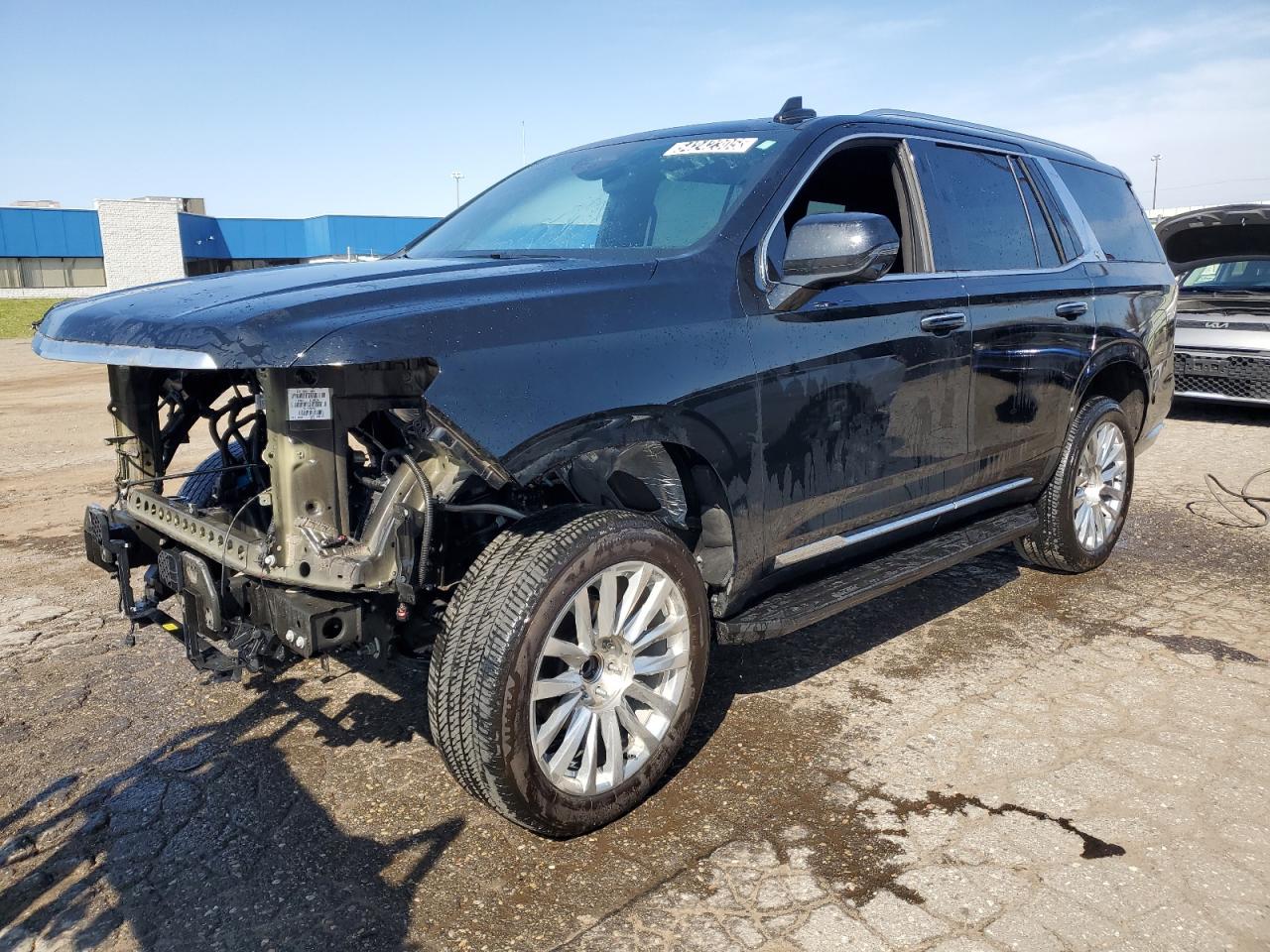 2024 Cadillac Escalade Premium Luxury للبيع في Woodhaven، MI - Stripped