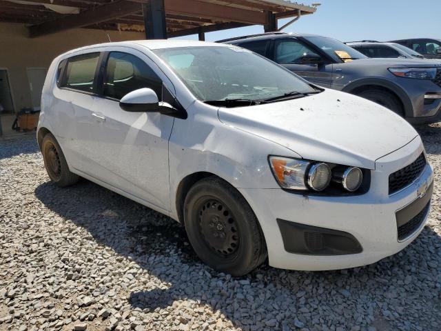  CHEVROLET SONIC 2015 Белый
